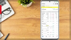 Monitor Your Account and Portfolio – iPhone®